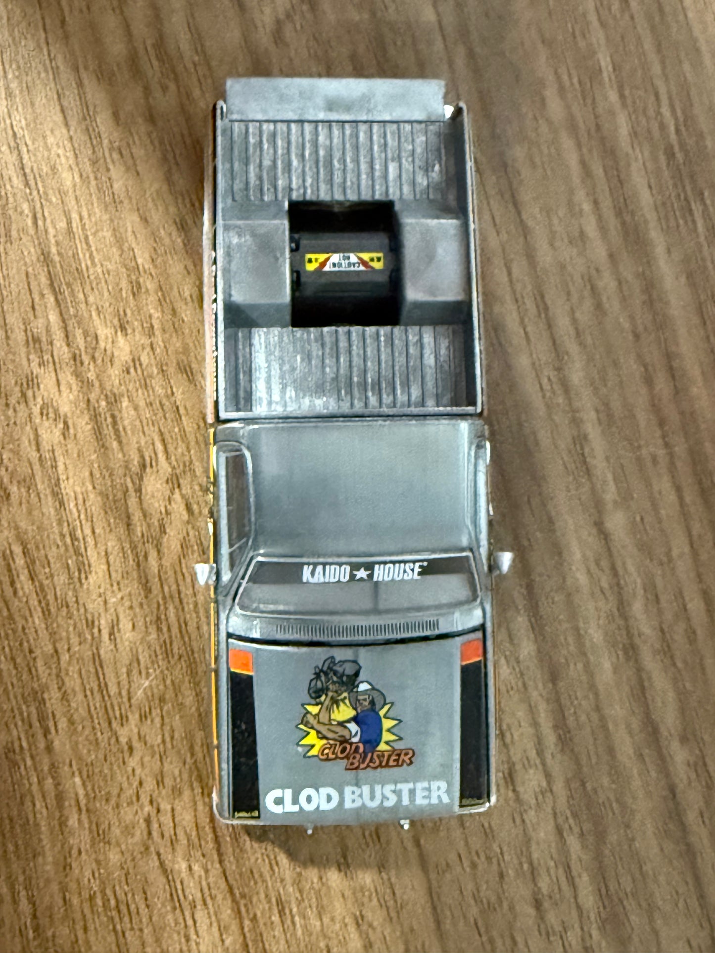 Clod Buster Chase Silverado Kaido * House